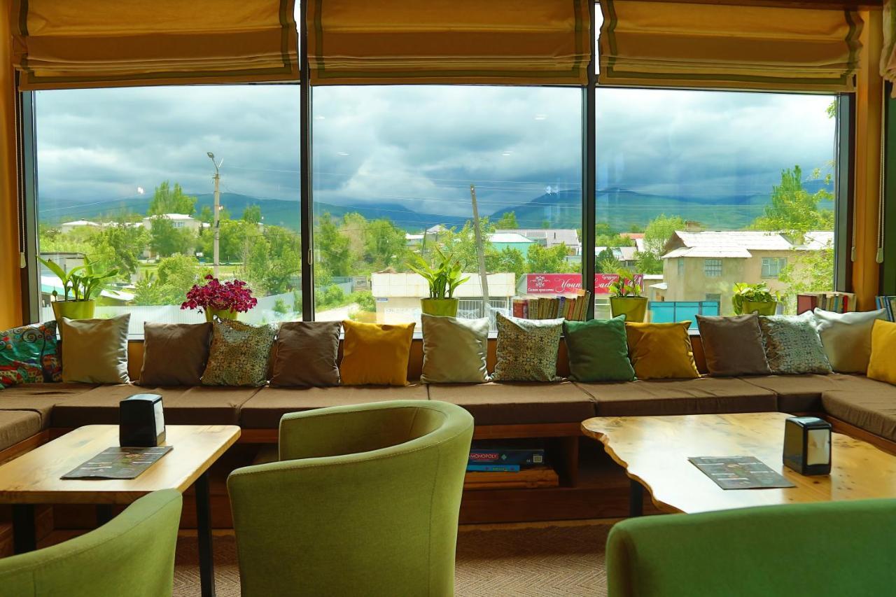 Madanur Hotel Karakol Dış mekan fotoğraf
